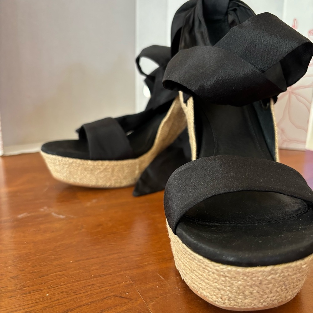 Ugg Women’s Jules Platform Wedge Ribbon Tie Espadrille Sandals Black/Beige sz 9 - Picture 6 of 16